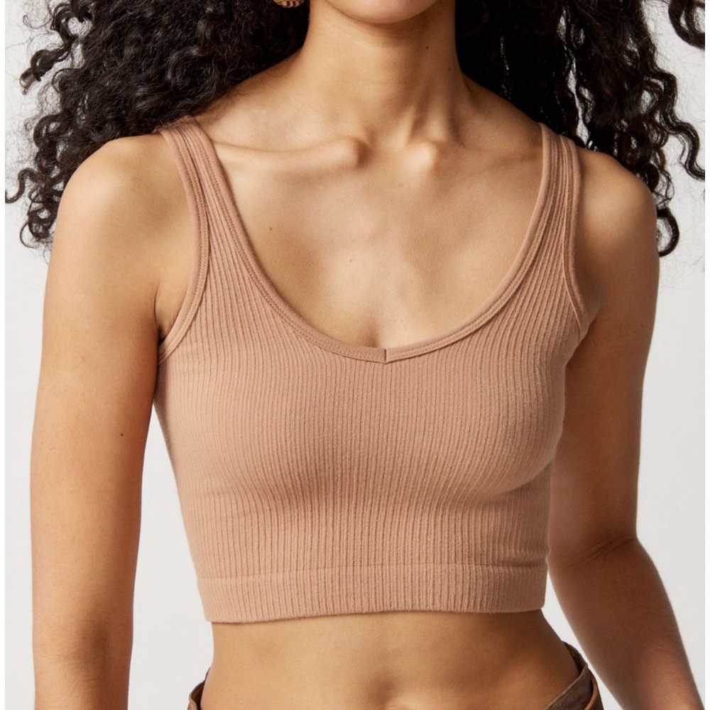 Urban Outfitters Out From Under Drew Seamless Ripped Bra Top, Size: M